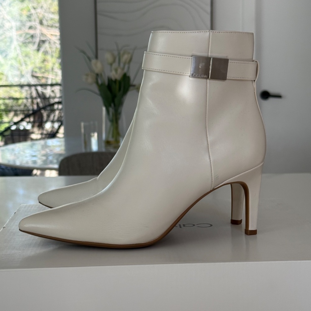 Calvin Klein Sarity Faux Leather Pointed Toe Booties in Ivory